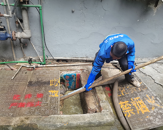 浉河清掏化粪池